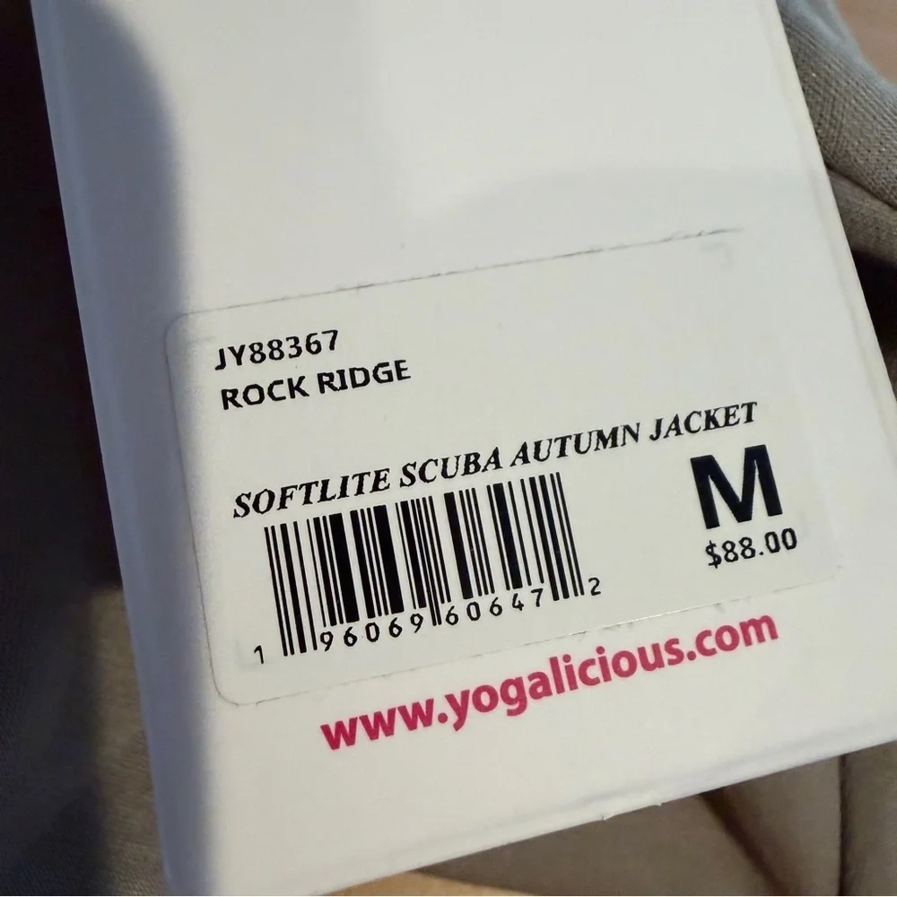 Yogalicious Softlite Scuva Autumn Jacket Utility Streetwear MEDIUM Light Grey
